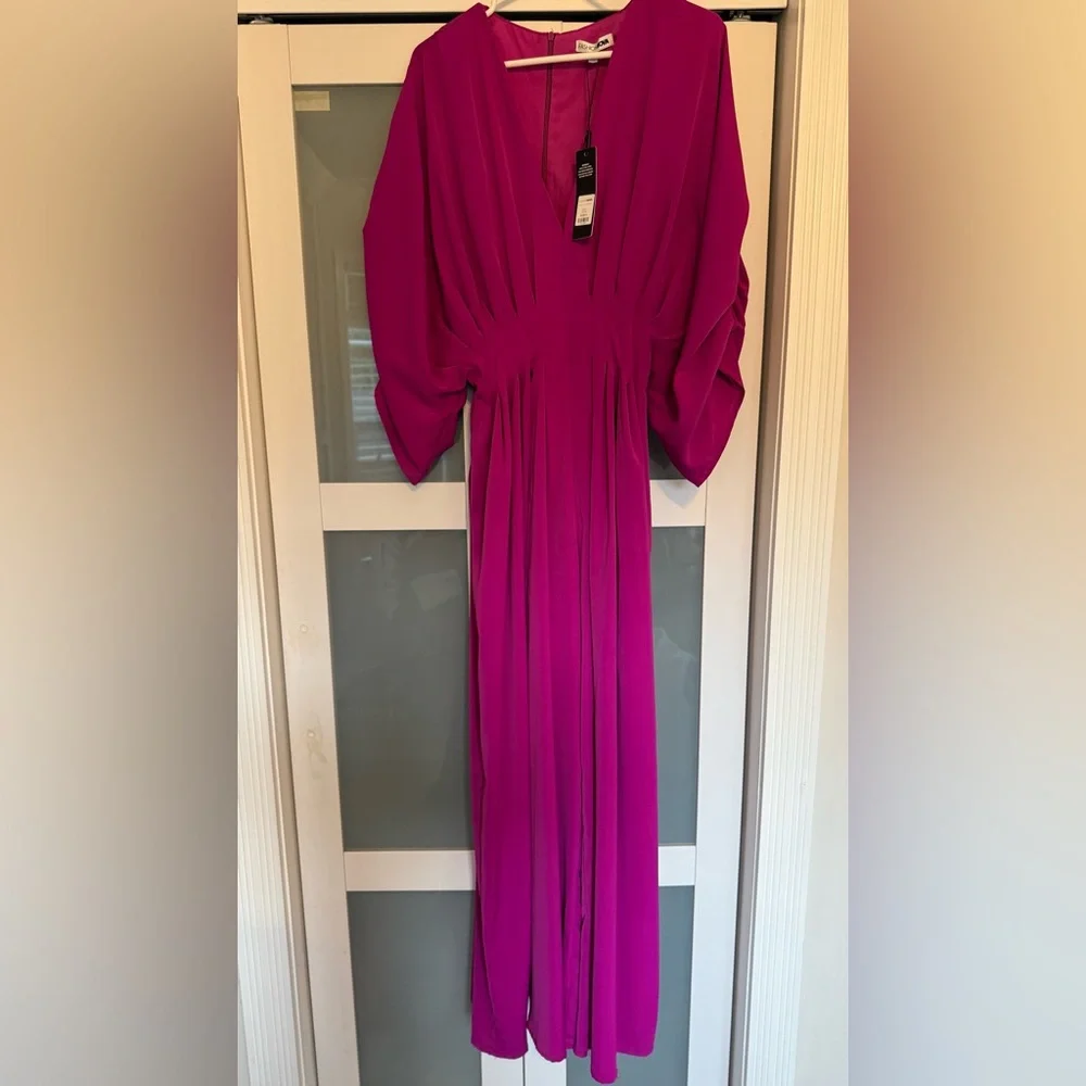Beautiful Magenta Wide Leg Jumpsuit - Picture 8 of 16